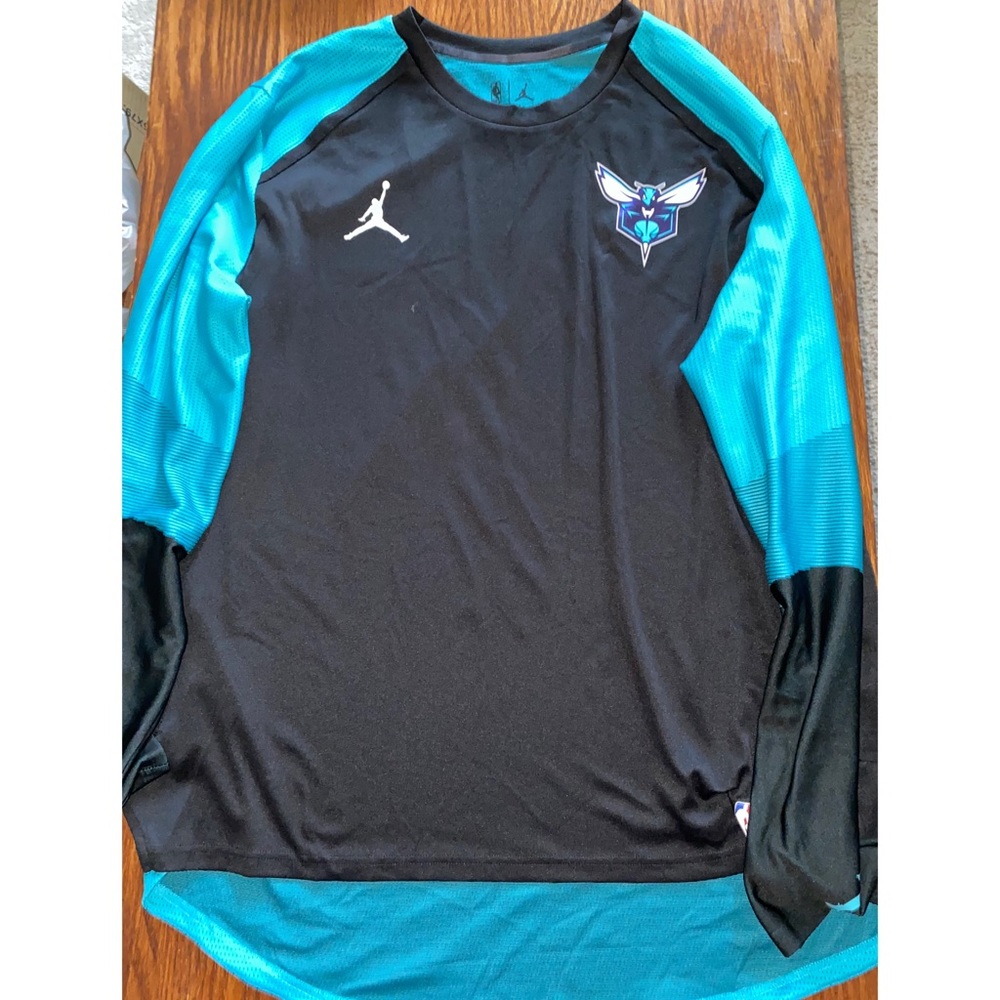 hornets shirt